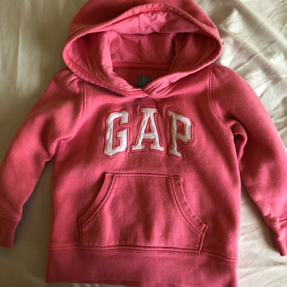 Gap pullover